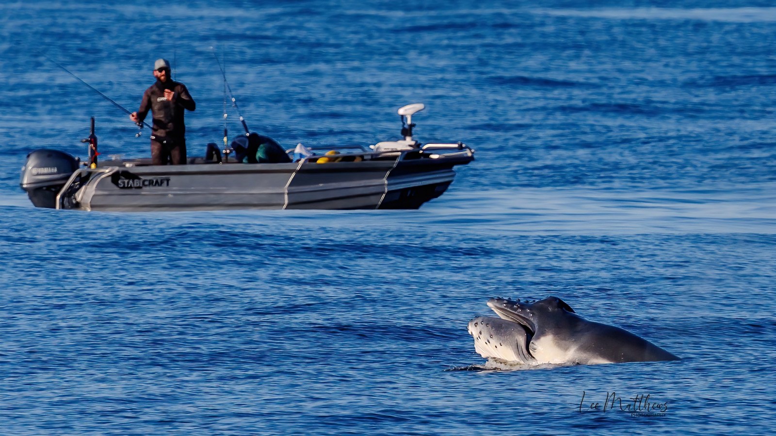 a small boat in a body of water